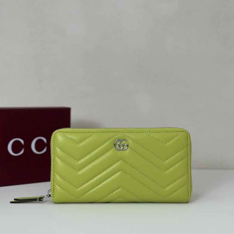GUCCI 专柜品质，顶级原单货，实物实拍！837758亮绿羊皮