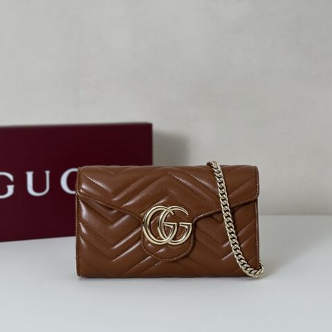 GUCCI 专柜品质，顶级原单货，实物实拍！款号837745棕色羊皮