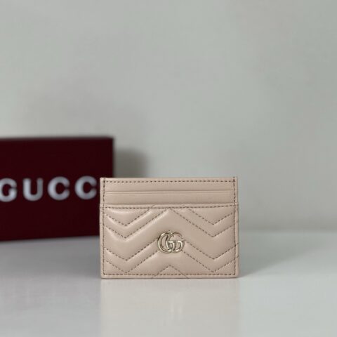 GUCCI 专柜品质，顶级原单货，实物实拍！款号443127浅粉羊皮