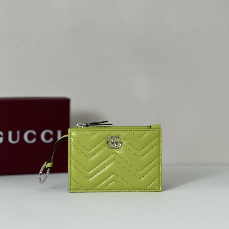 GUCCI 专柜品质，顶级原单货，实物实拍！款号837747亮绿羊皮