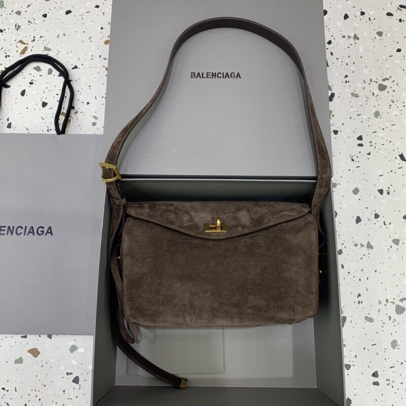 Baleciagna LE 7 型号:868111 【磨砂深咖】