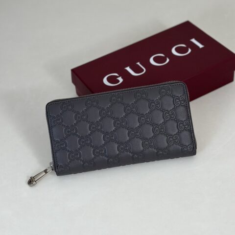 GUCCI 专柜品质，顶级原单货，实物实拍！860868深灰压花