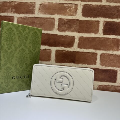 GUCCI 专柜品质，顶级原单货，实物实拍！款号760312白色