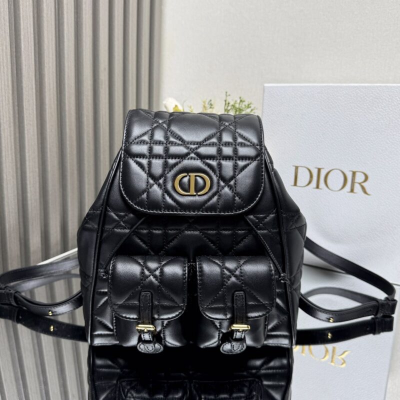 DIOR Caro 双肩背包黑色羊皮革超大藤格纹 型号:6301