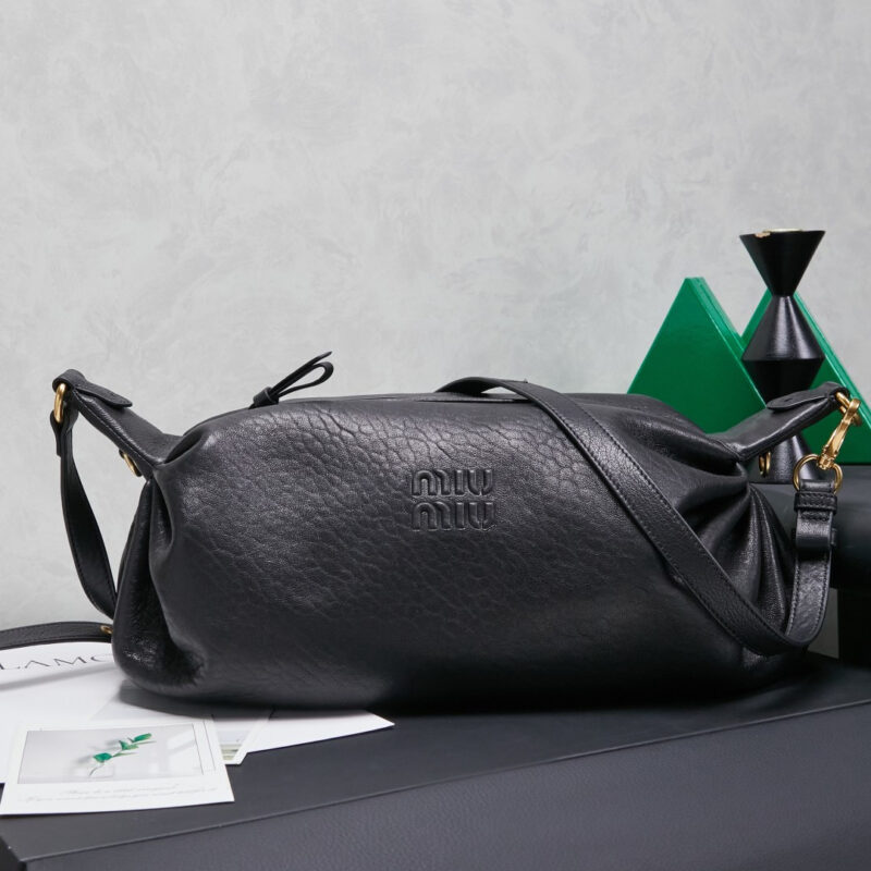 MIUMIU M家秋冬新品机车包 5BC191 黑色
