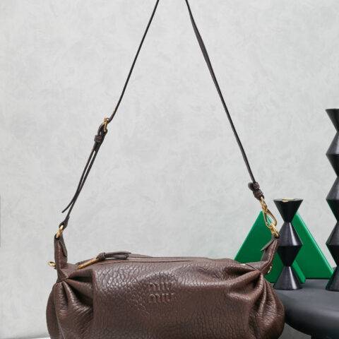 MIUMIU M家秋冬新品机车包 5BC191 棕色