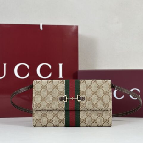 GUCCI专柜品质，顶级原单货，实物实拍！款号867120浅杏布