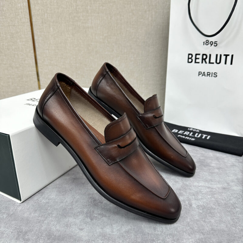 BERLUTI 初代Lorenzo单层小牛皮乐福鞋