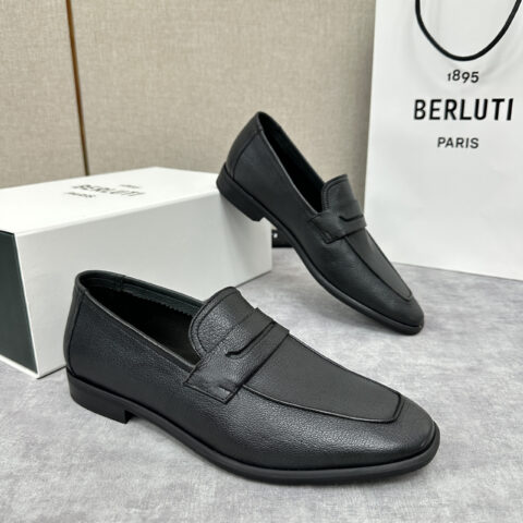 BERLUTI Lorenzo山羊皮🐐乐福鞋 浅黑色
