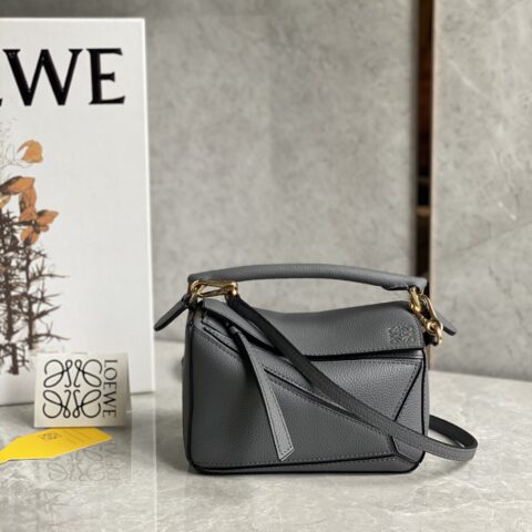 LOEWE puzzle荔枝皮 0338 沥青灰