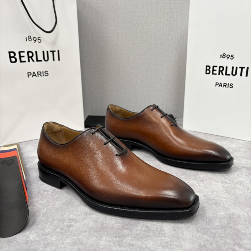 BERLUTI 新款男士手工擦色正装鞋皮鞋