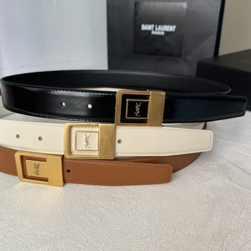YSL 圣罗兰新款方扣腰带，带身双面小牛皮压鳄鱼纹