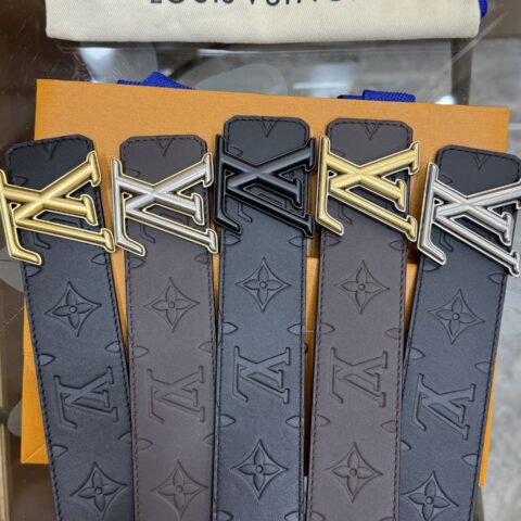 LV 路易威登原单品质Dimension 黑色牛皮压花腰带