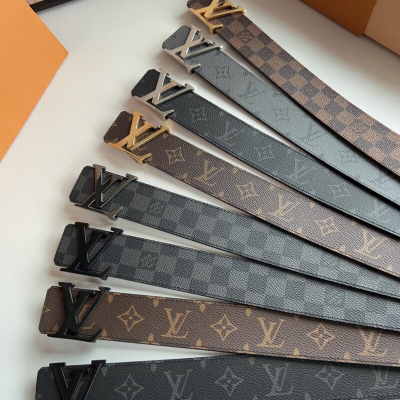 LV   双面腰带拼合经典Monogram帆布和素色皮革