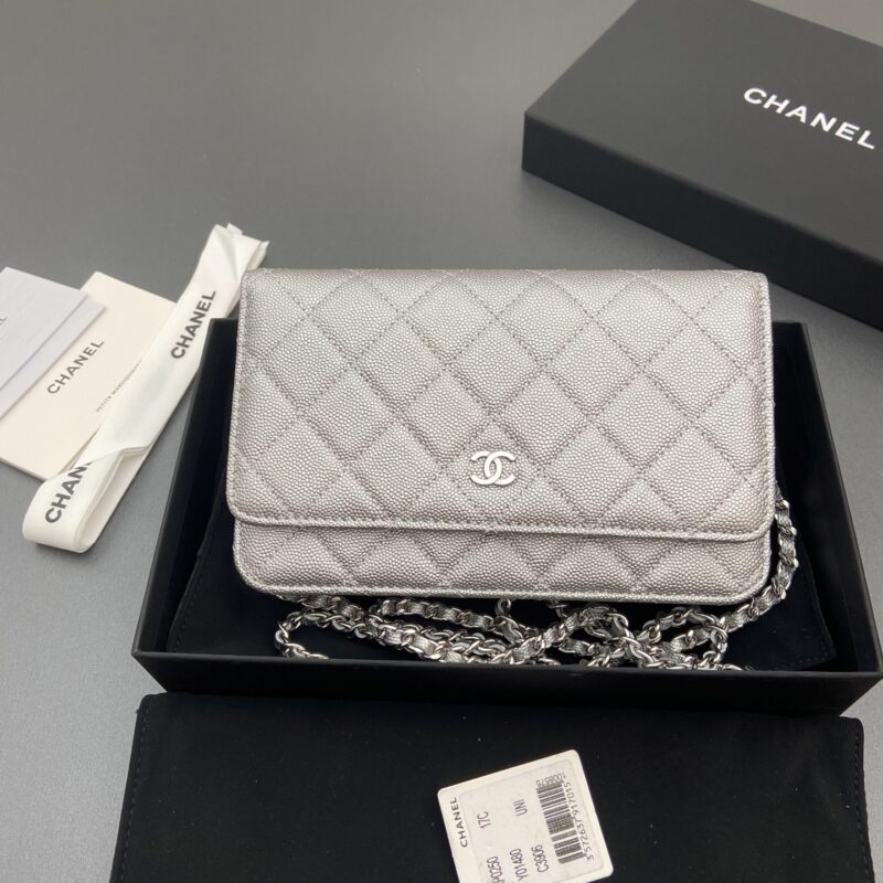 CHANEL 小香进口意大利鱼子酱牛皮 AP0250 銀色細球紋銀色鋼唛