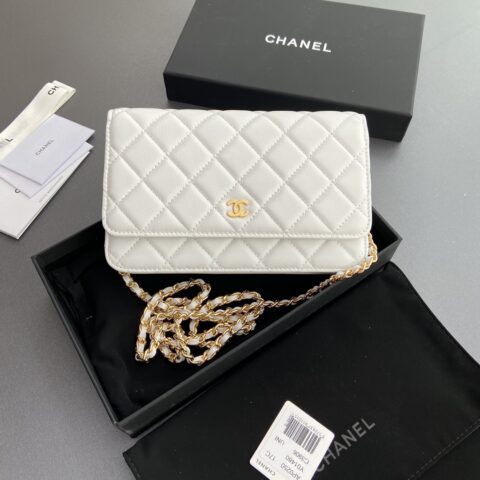 CHANEL 小香进口意大利小羊皮 AP0250  白色羊皮金色鋼唛