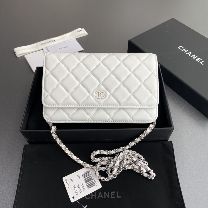 CHANEL 小香进口意大利小羊皮 AP0250 白色羊皮銀色鋼唛