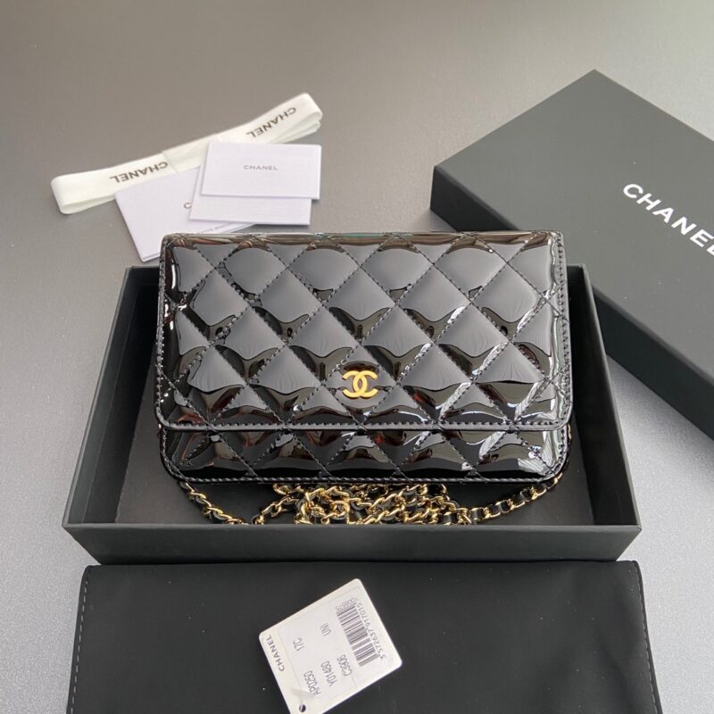 CHANEL 小香进口意大利漆皮小牛皮 AP0250  黑色亮皮金色鋼唛