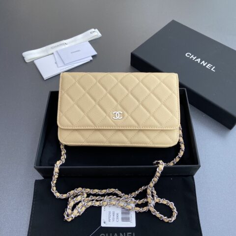 CHANEL 小香进口意大利顆粒小牛皮 AP0250 杏色細球紋銀色鋼唛