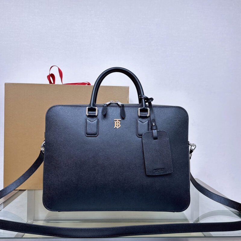 Burberry B家最新立挺公文包 型号8121