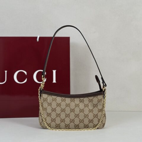 GUCCI 专柜品质，顶级原单货，实物实拍！款号875847浅杏布