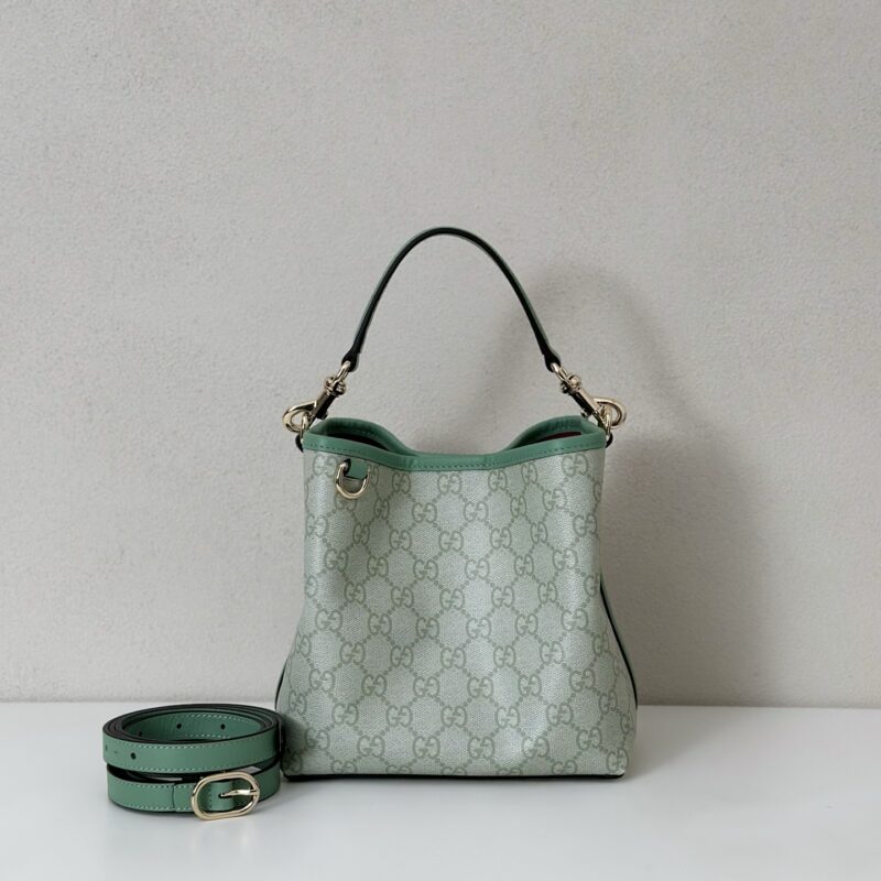 GUCCI 专柜品质，顶级原单货，实物实拍！款号815118绿胶