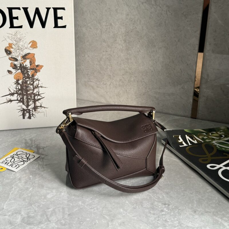 LOEWE puzzle 0680 深咖啡色