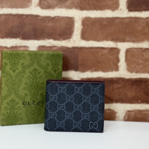 GUCCI 专柜品质，顶级原单货，实物实拍！768244克胶酒红皮