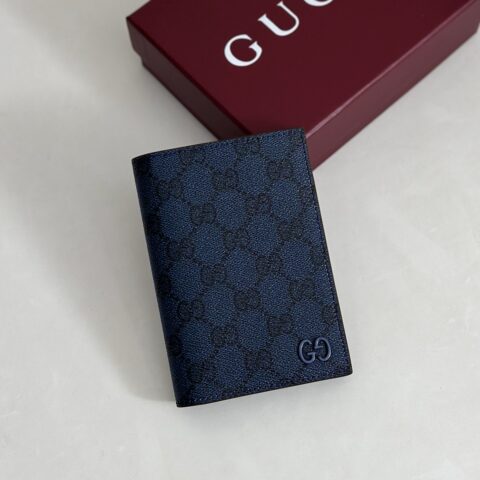 GUCCI 专柜品质，顶级原单货，实物实拍！款号795229蓝胶/酒红