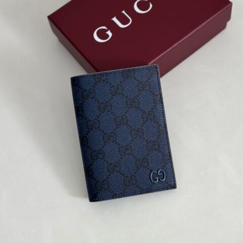GUCCI 专柜品质，顶级原单货，实物实拍！款号795229蓝胶/灰皮