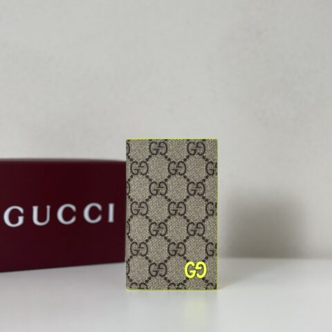 GUCCI 专柜品质，顶级原单货，实物实拍！768249啡胶/荧光绿