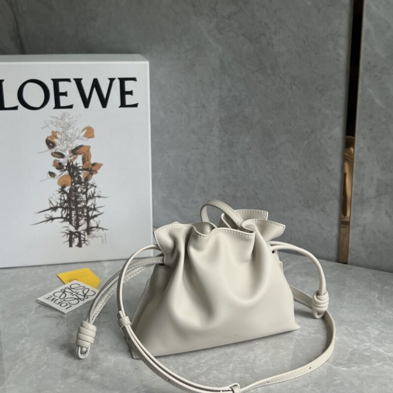 LOEWE 福袋Flamenco 0801海盐白