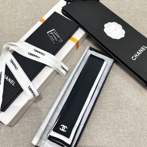 CHANEL 26s『黑白相间Twilly 』