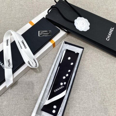 CHANEL 26s『珍珠山茶花twilly』
