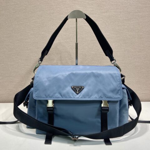 PRADA 新品邮包🎉2VD082航空兰