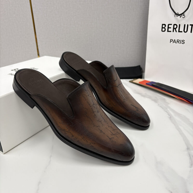 BERLUTI Cyrus Scritto 图纹皮革拖鞋