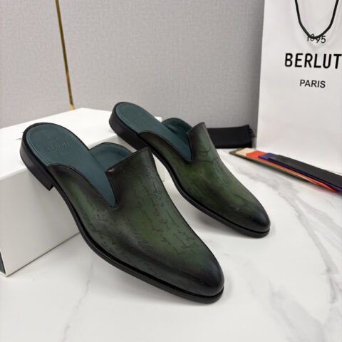 BERLUTI Cyrus Scritto 图纹皮革拖鞋