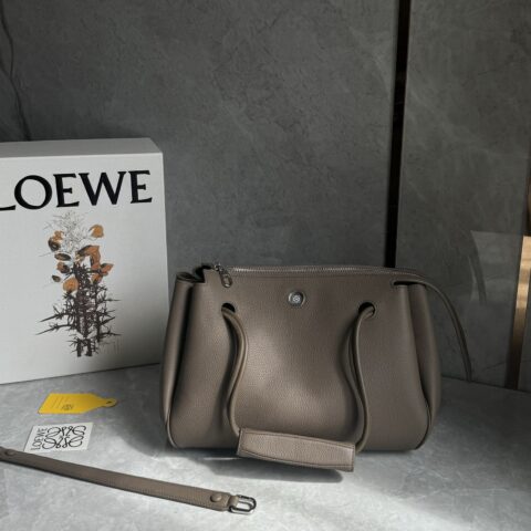 LOEWEW 新款Madrid荔枝纹 0806 中号荔枝灰褐色