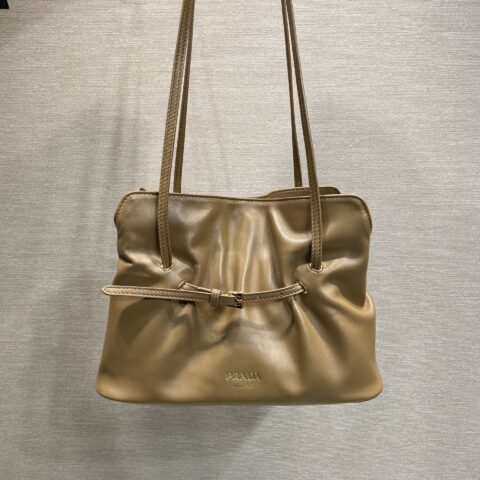 PRADA 新品云朵包🎉1BG586新色