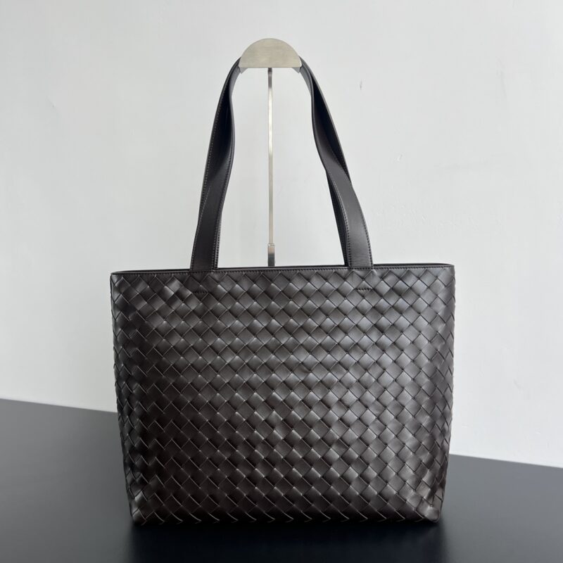 BV 编织拉链大号Tote 手袋 786666 黑棕