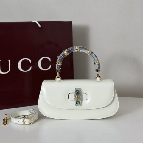 GUCCI 专柜品质，顶级原单货，实物实拍！827750白色