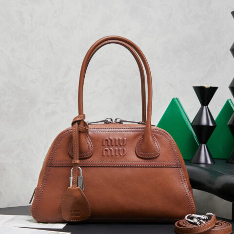 MIUMIU Vivant 迷你 5BB200 复古