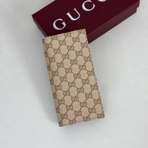 GUCCI 专柜品质，顶级原单货，实物实拍！款号876441杏水晶布
