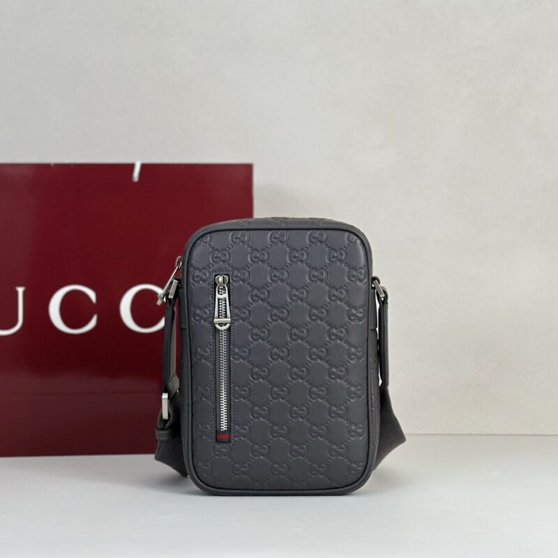 GUCCI 专柜品质，顶级原单货，实物实拍！款号850238深灰压花