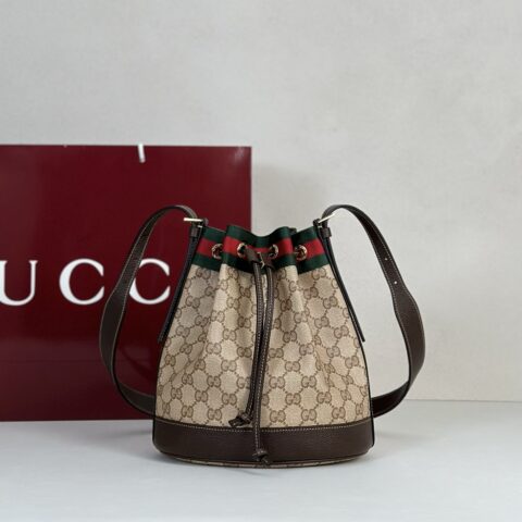 GUCCI 专柜品质，顶级原单货，实物实拍！款号A002GW杏水晶布