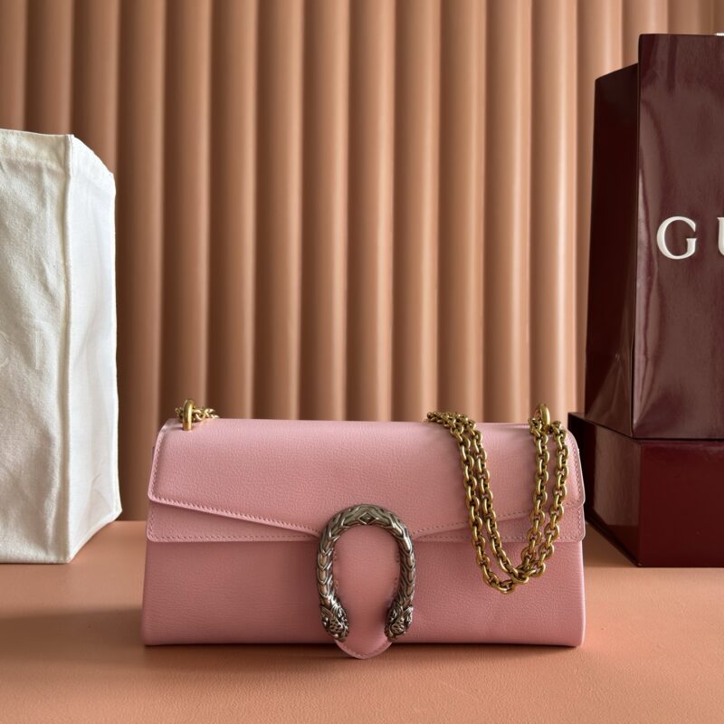 GUCCI Generation 系列深入探索品牌的典藏元素 型号:874735 粉