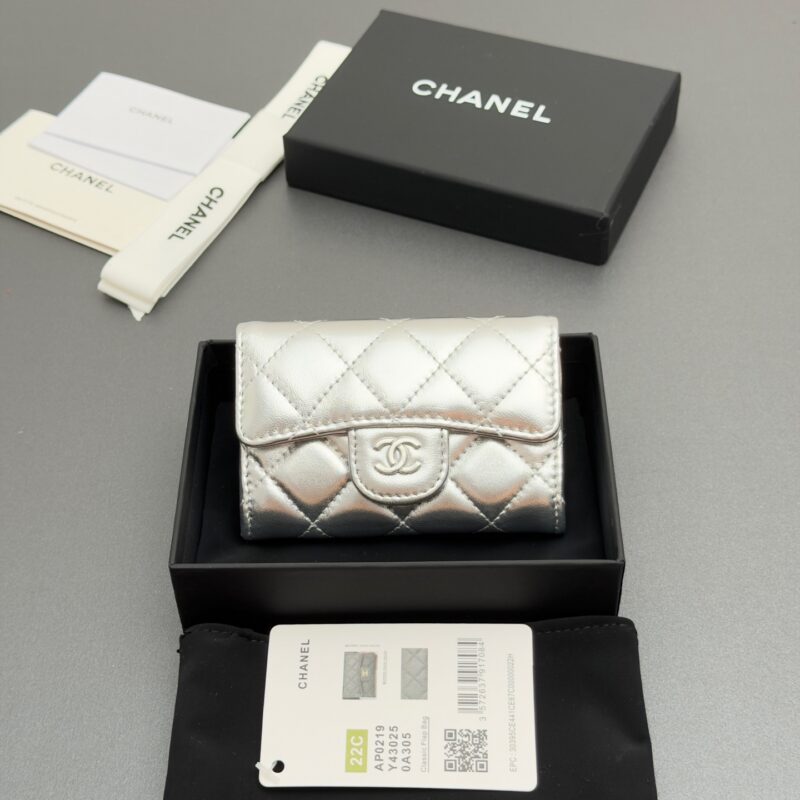 CHANEL 小香进口意大利皮 AP0219 银色羊皮银色钢唛