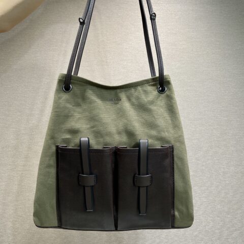 PRADA 🎉新款托特包🎉1BC293帆布/皮