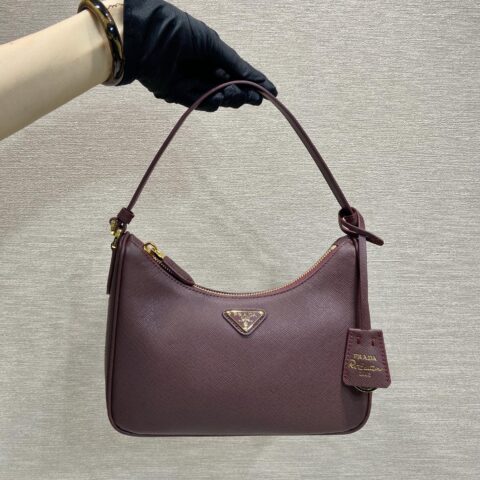 PRADA 新品腋下包🎉1N204W