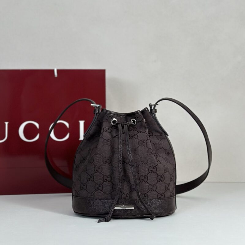 GUCCI 专柜品质，顶级原单货，实物实拍！款号875237深棕布